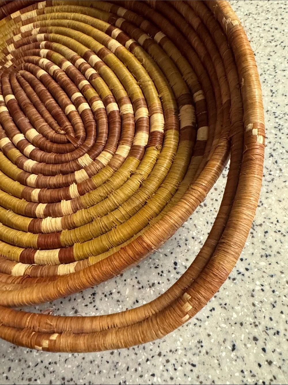 Vintage Handwoven Natural Fiber Southwestern Basket/Tray in Brown & Mustard